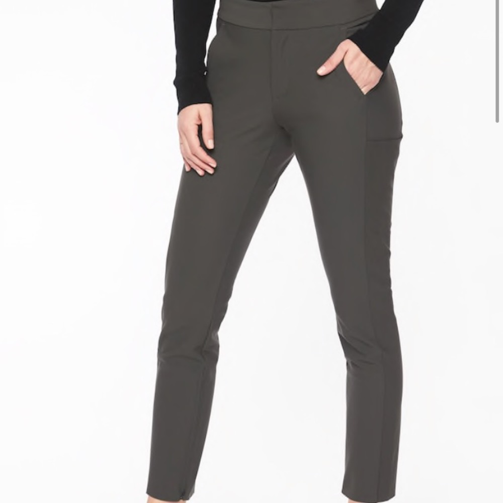Athleta Stellar trousers arbor olive sz 8